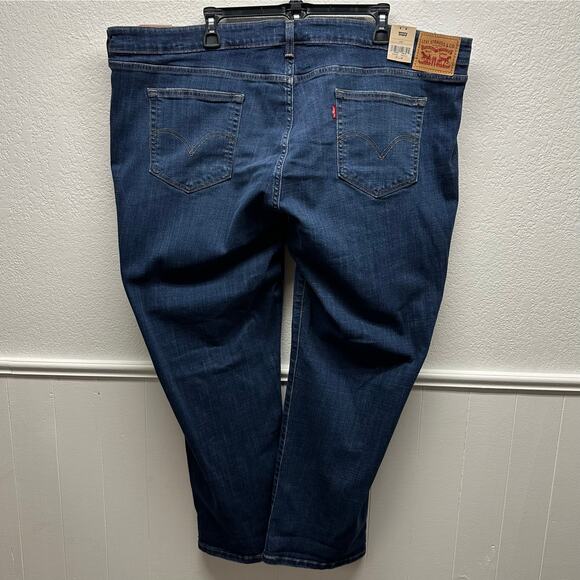 NWT, Levi Strauss & Co Women’s Sz 26W Dark Wash Denim Distressed Boyfriend Jean - Picture 6 of 11